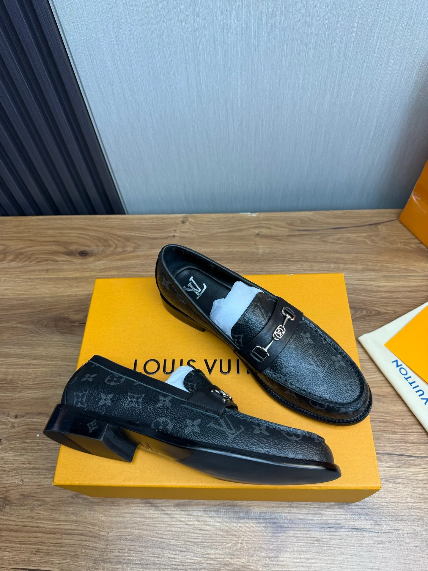 Factory 660💰 LV. Men's business casual leather shoes, all made of imported original brand leather, just to create a more comfortable wearing experience, original non-slip and wear-resistant outsole ✔️16-45 (38.45 non-returnable)